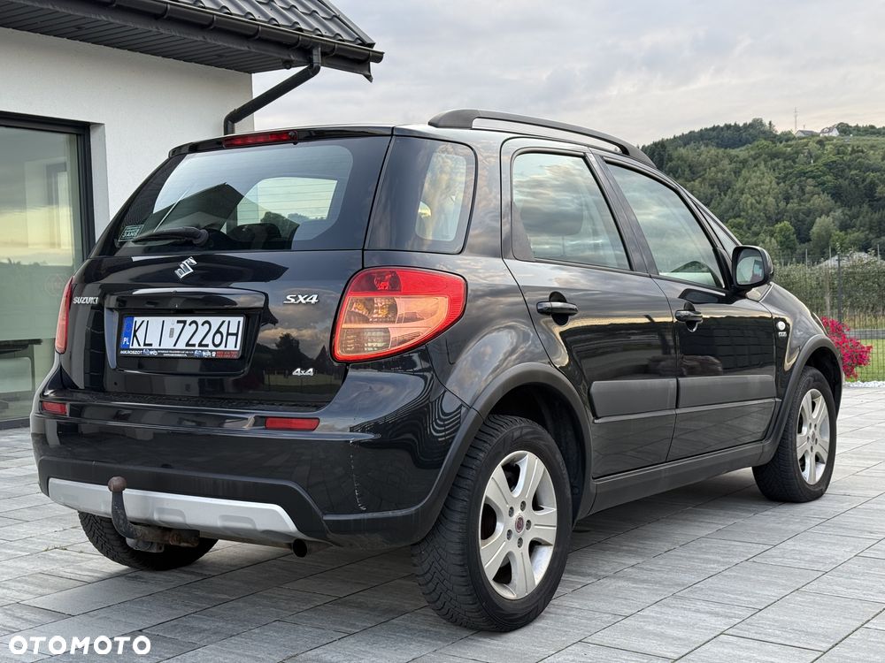 Suzuki SX4 - 25