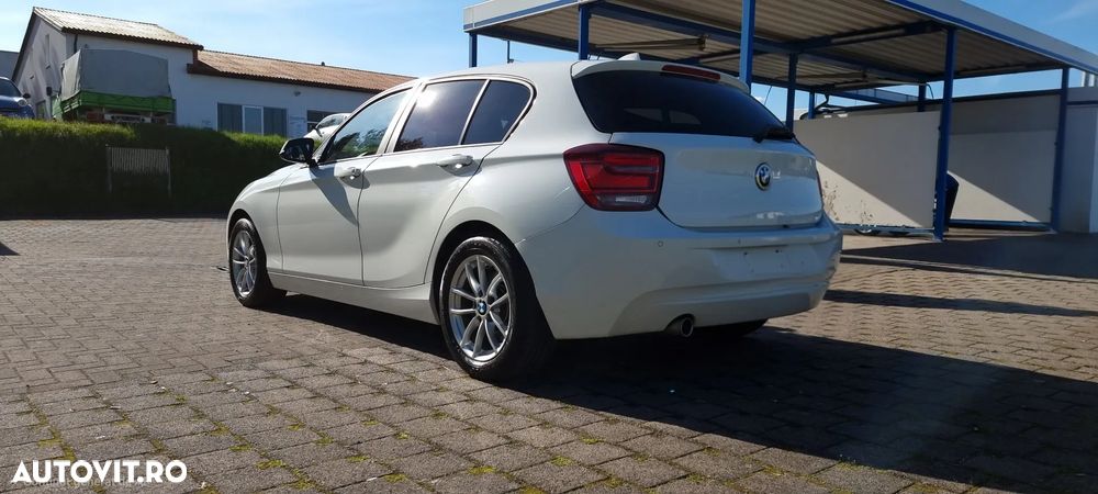 BMW Seria 1 120d xDrive - 6