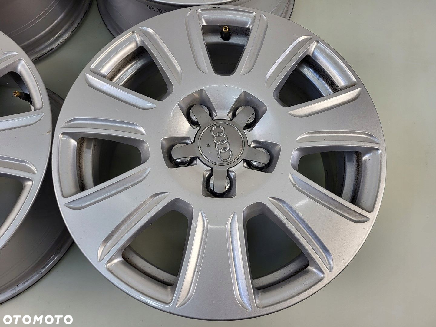 AUDI Q3 8U LIFT FELGI ALUMINIOWE 16" 6,5J X 16 5x112 - 9