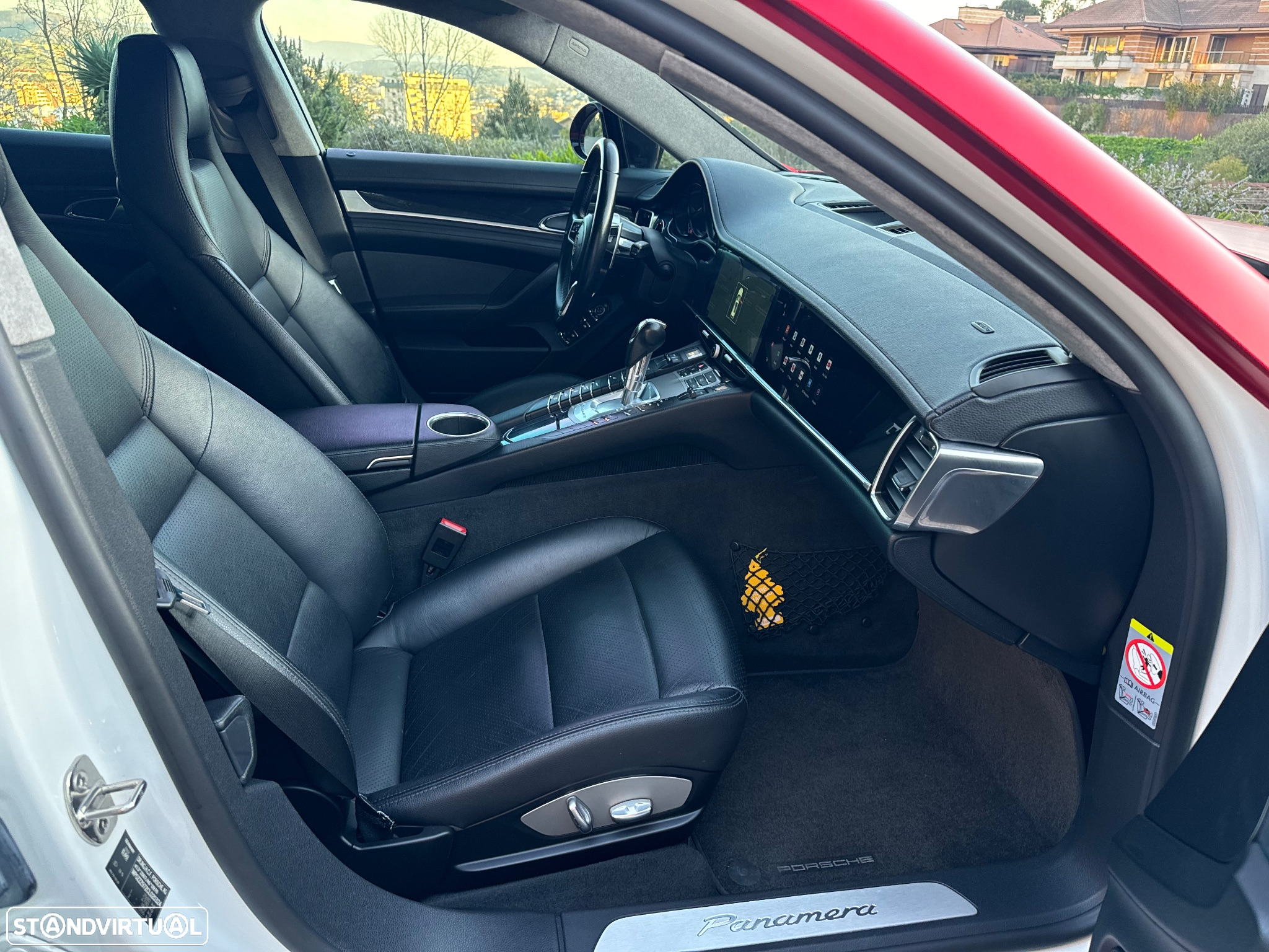 Porsche Panamera Platinum Edition - 38