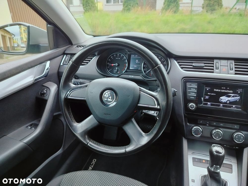 Skoda Octavia 1.6 TDI DPF DSG Active - 30