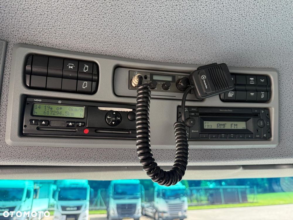 Mercedes-Benz 2641 ACTROS MP3 skrzyniowy z HDS HIAB 122 "Z", oś skrętna, pilot! - 20