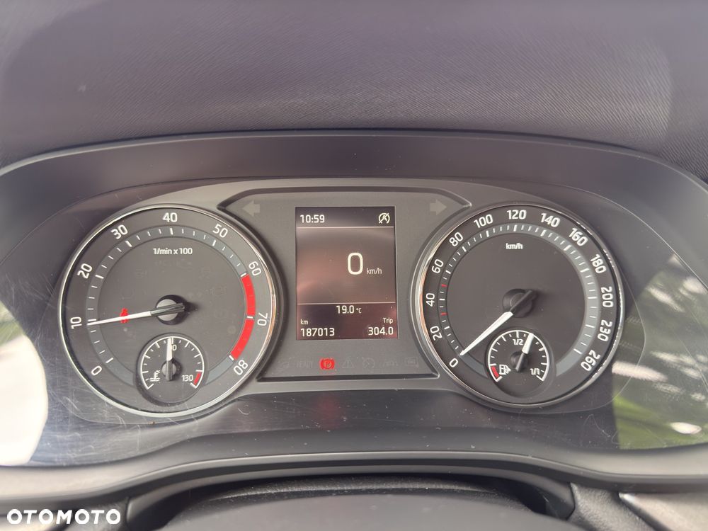 Skoda Octavia 1.5 TSI ACT Ambition - 16
