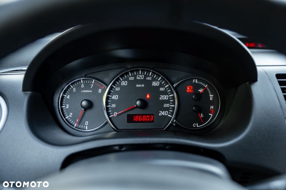 Suzuki Swift 1.6 Sport - 29