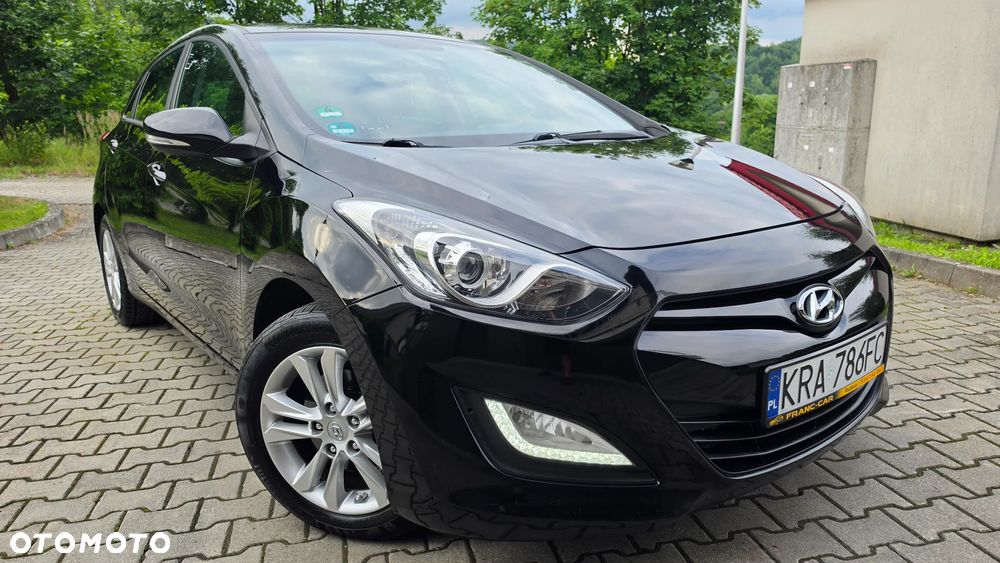 Hyundai i30 1.4 Fifa World Cup Edition - 26