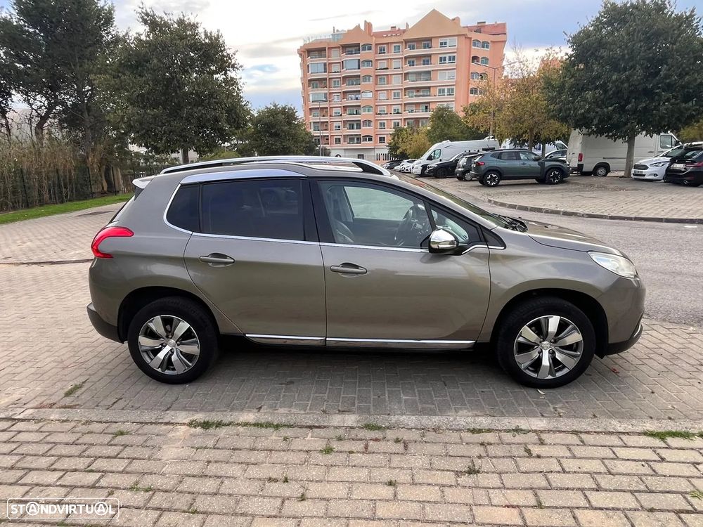 Peugeot 2008 1.6 e-HDi Allure 2-Tronic - 6