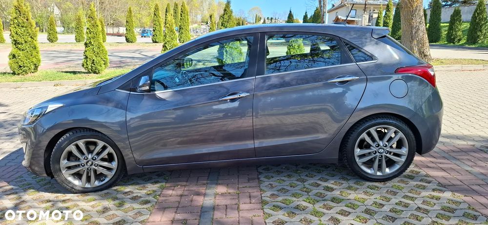 Hyundai i30 1.6 CRDI Intro Edition - 3