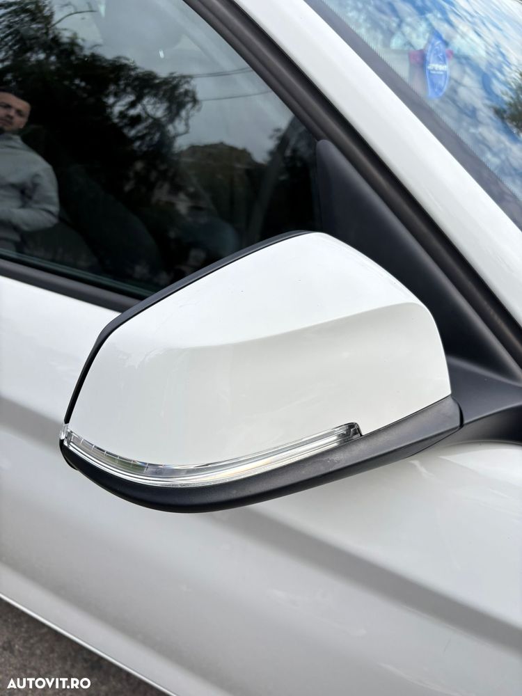 BMW Seria 1 - 26