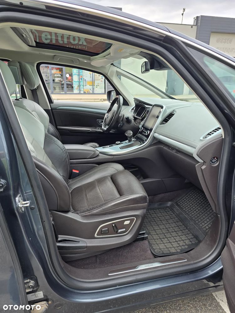 Renault Espace 1.6 dCi Energy Initiale Paris EDC 7os - 24