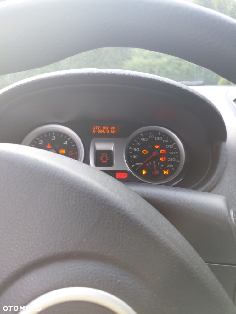 Renault Clio 1.5 dCi 75 Expression - 5