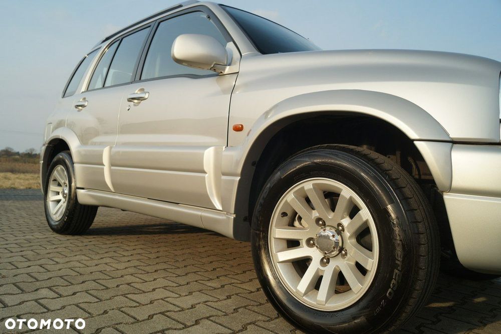 Suzuki Grand Vitara - 22