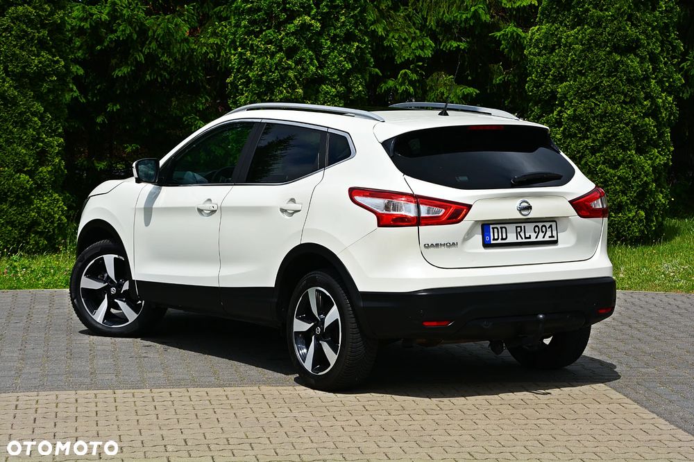 Nissan Qashqai 1.2 DIG-T Tekna Xtronic - 8