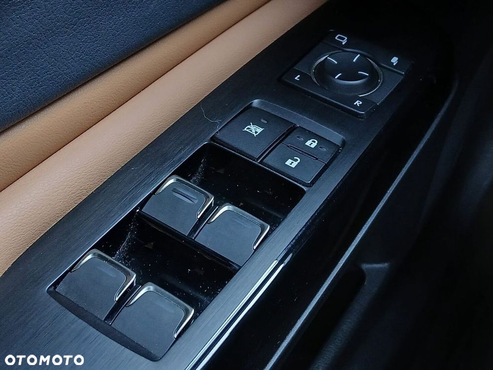 Lexus ES - 37