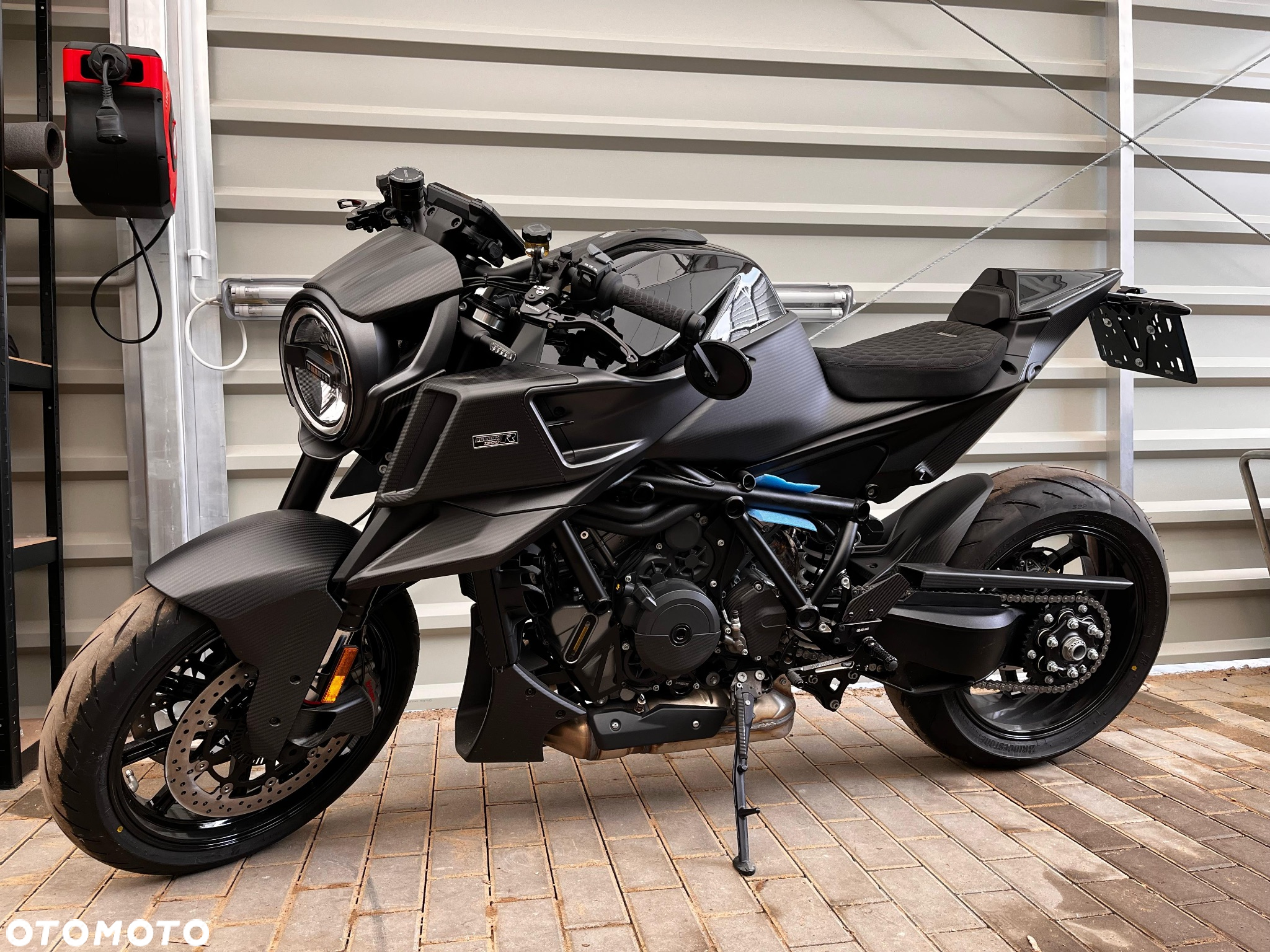 KTM Inny - 2