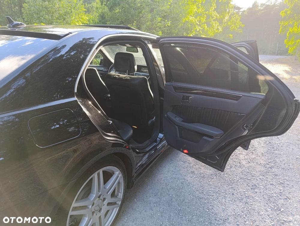 Mercedes-Benz Klasa E 350 4-Matic Avantgarde - 19