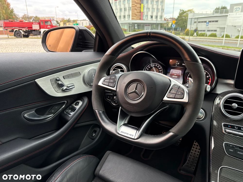 Mercedes-Benz Klasa C AMG 43 4Matic 9G-TRONIC Night Edition - 14