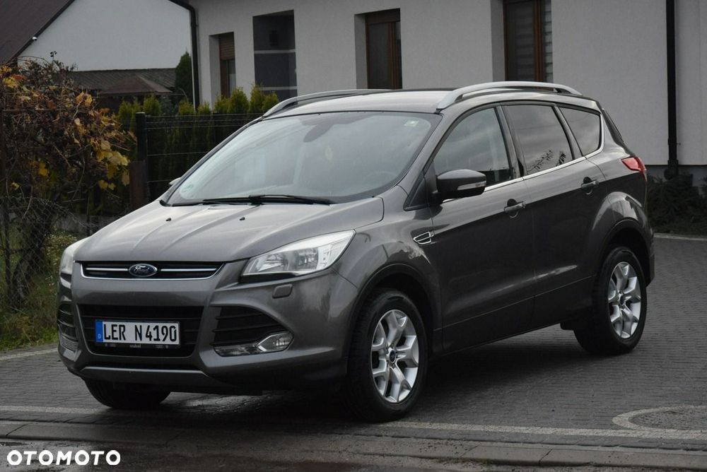 Ford Kuga 2.0 TDCi 4x4 Titanium - 4
