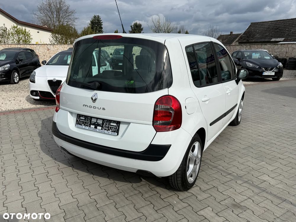 Renault Modus 1.2 16V Quickshift Dynamique - 17