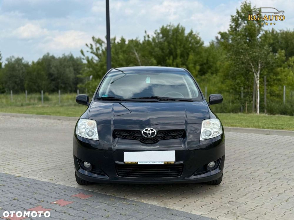 Toyota Auris - 17