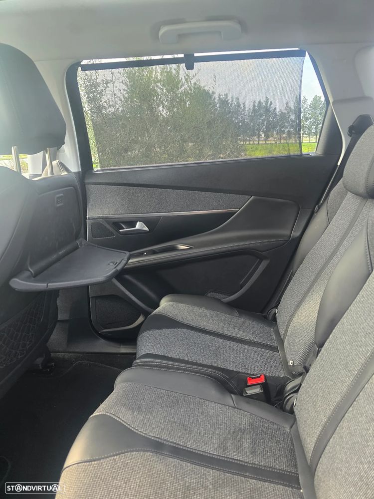Peugeot 5008 1.6 BlueHDi Allure - 22