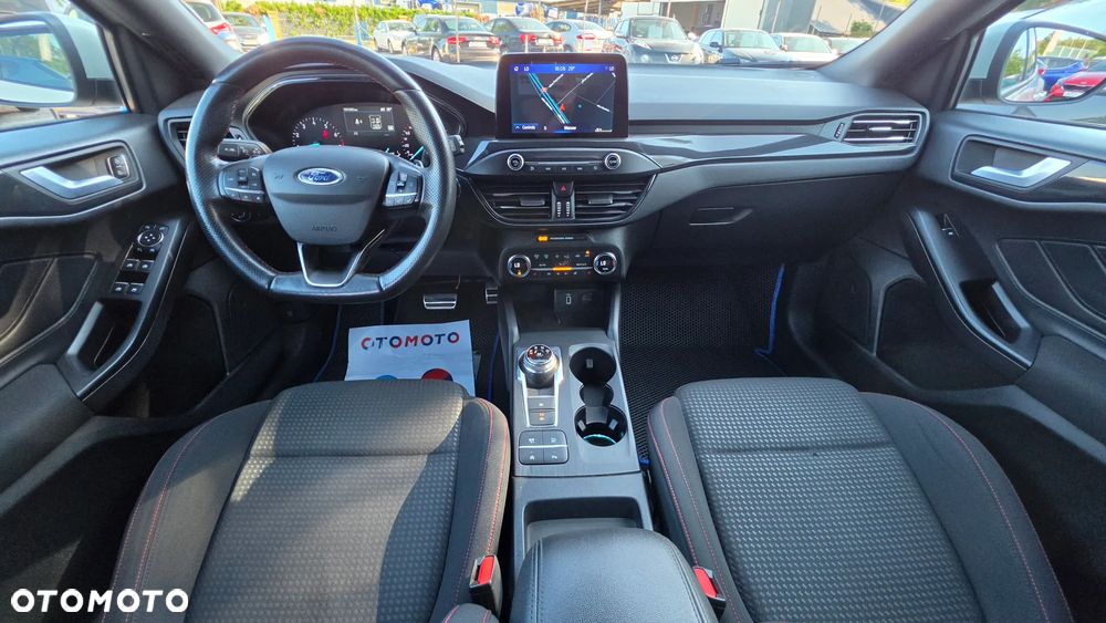 Ford Focus 1.5 EcoBoost ST-Line - 7
