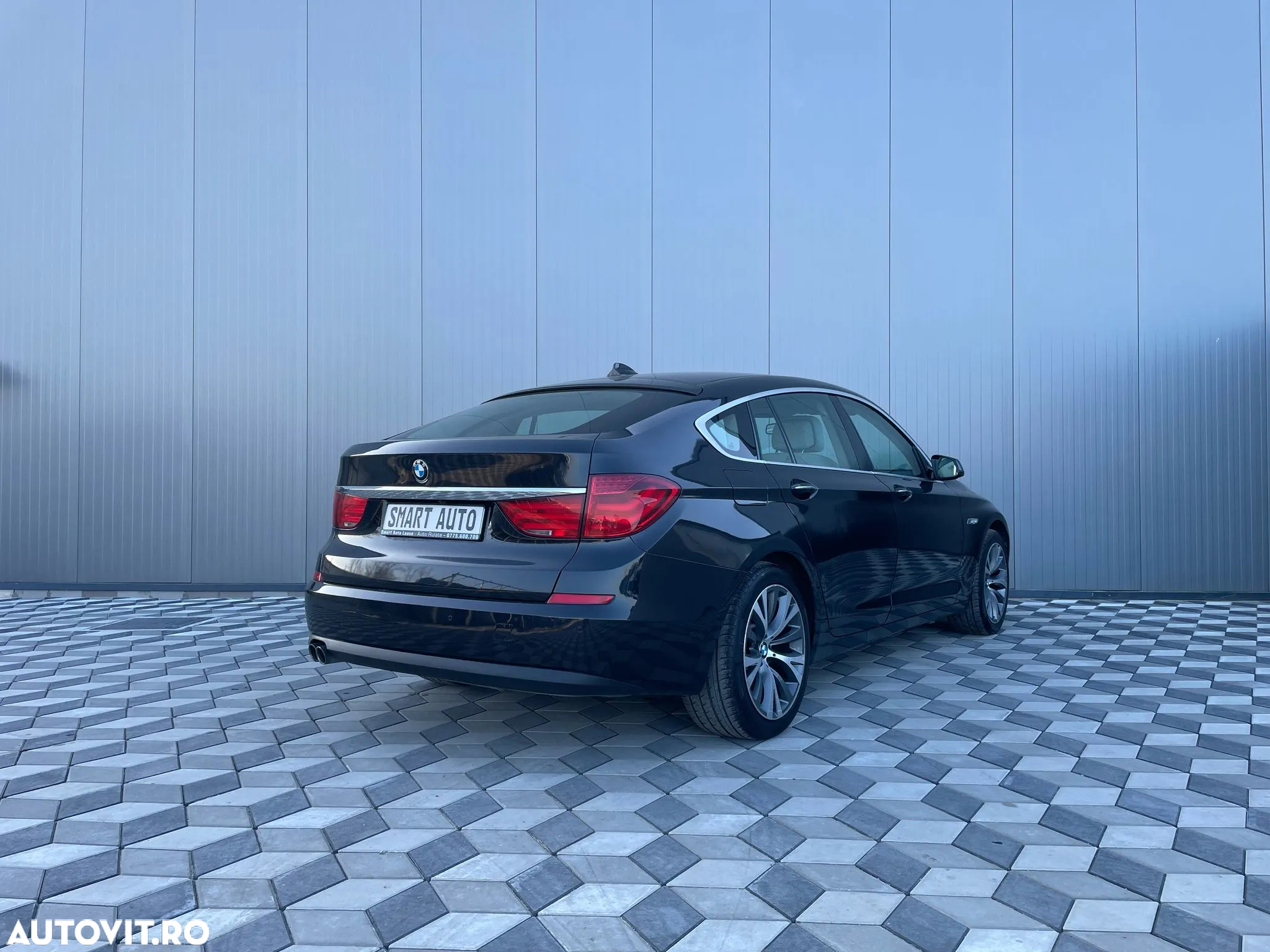 BMW Seria 5 520d Gran Turismo Aut. Luxury Line - 4