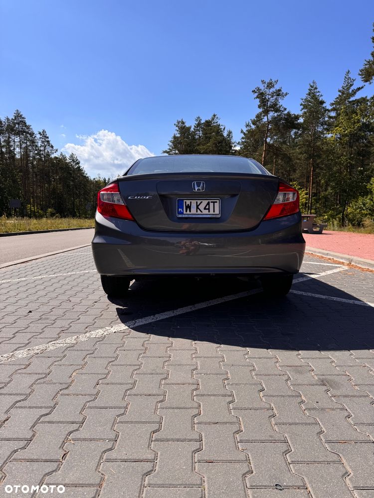 Honda Civic 1.8 Executive - 4