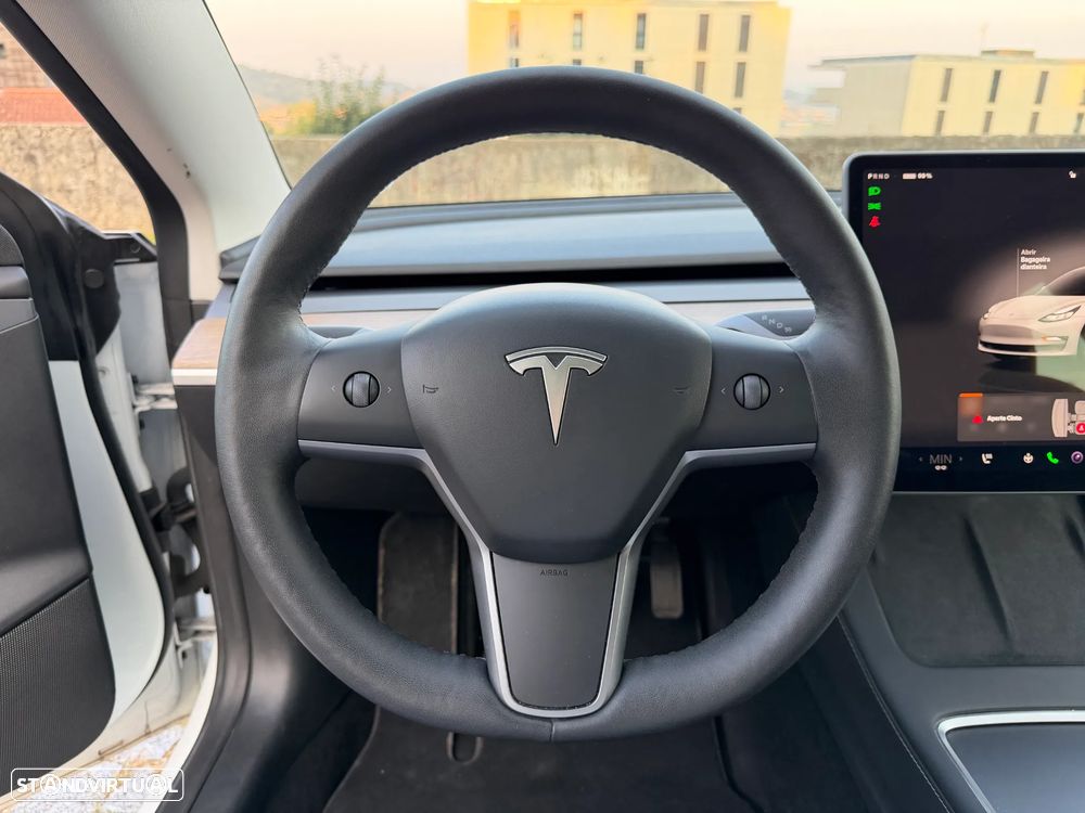 Tesla Model 3 RWD - 7