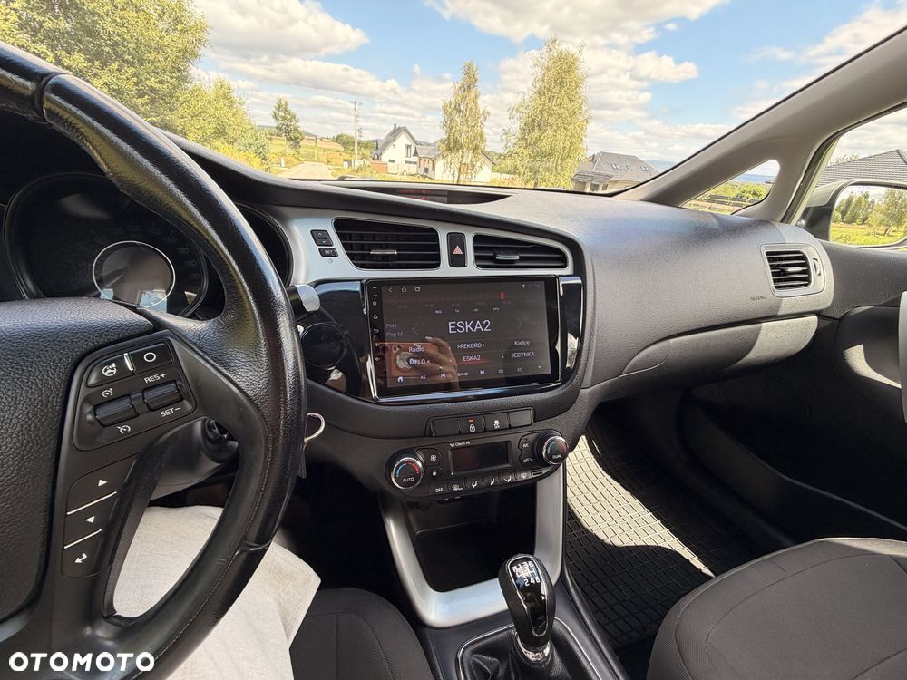 Kia Ceed - 5