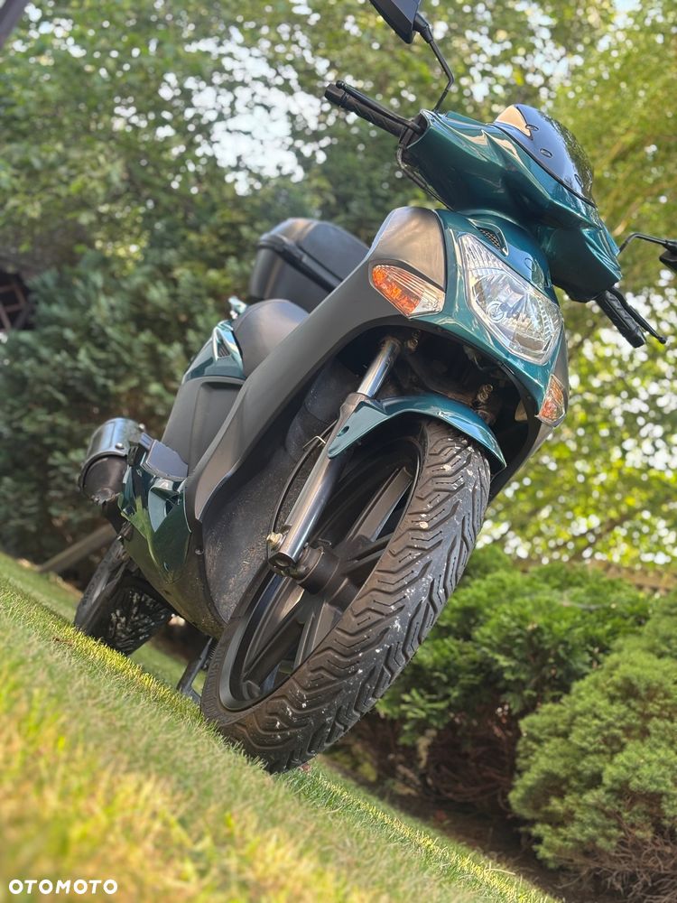 Kymco Agility City A-C - 10