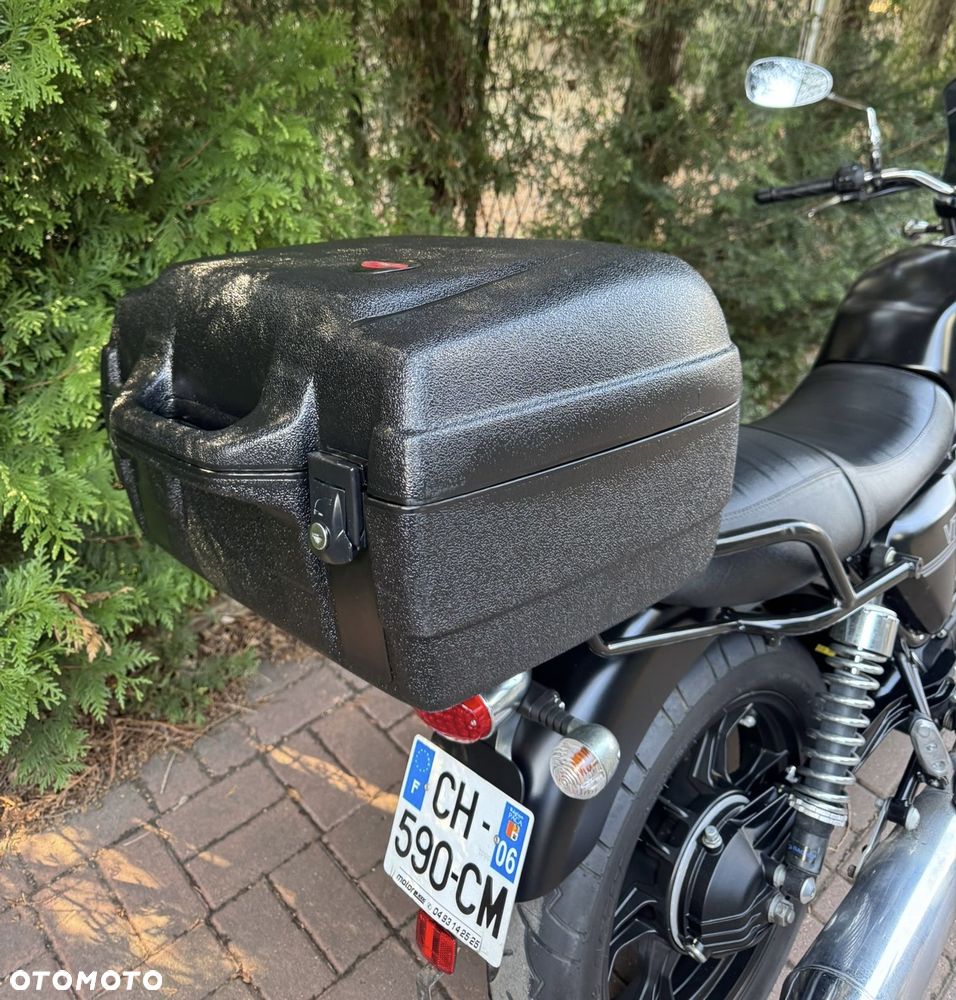 Moto Guzzi V7 - 7