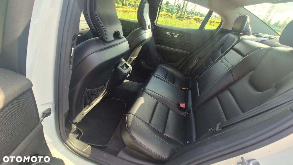 Volvo S60 - 10
