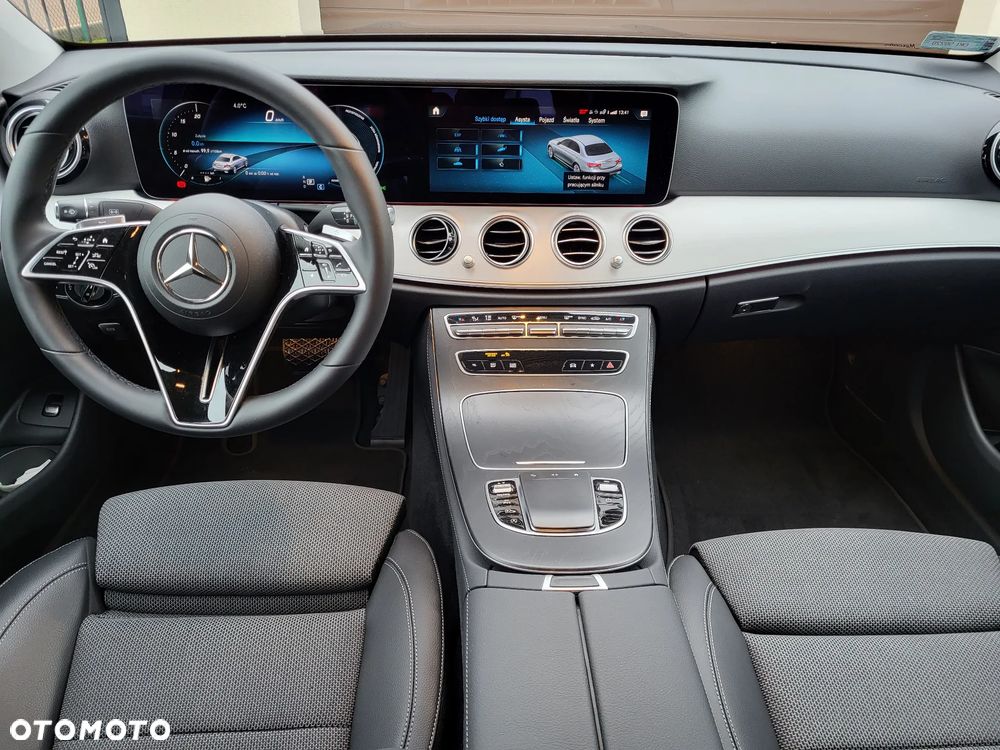 Mercedes-Benz Klasa E 220 d 9G-TRONIC Avantgarde - 19