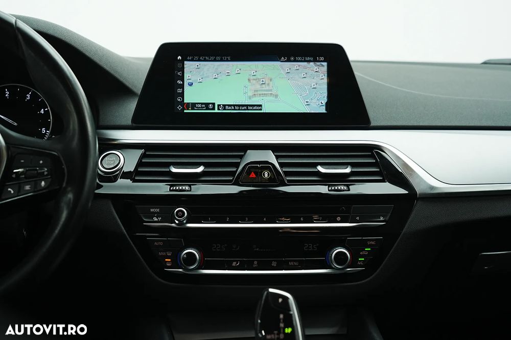 BMW Seria 5 520d xDrive Aut. - 14