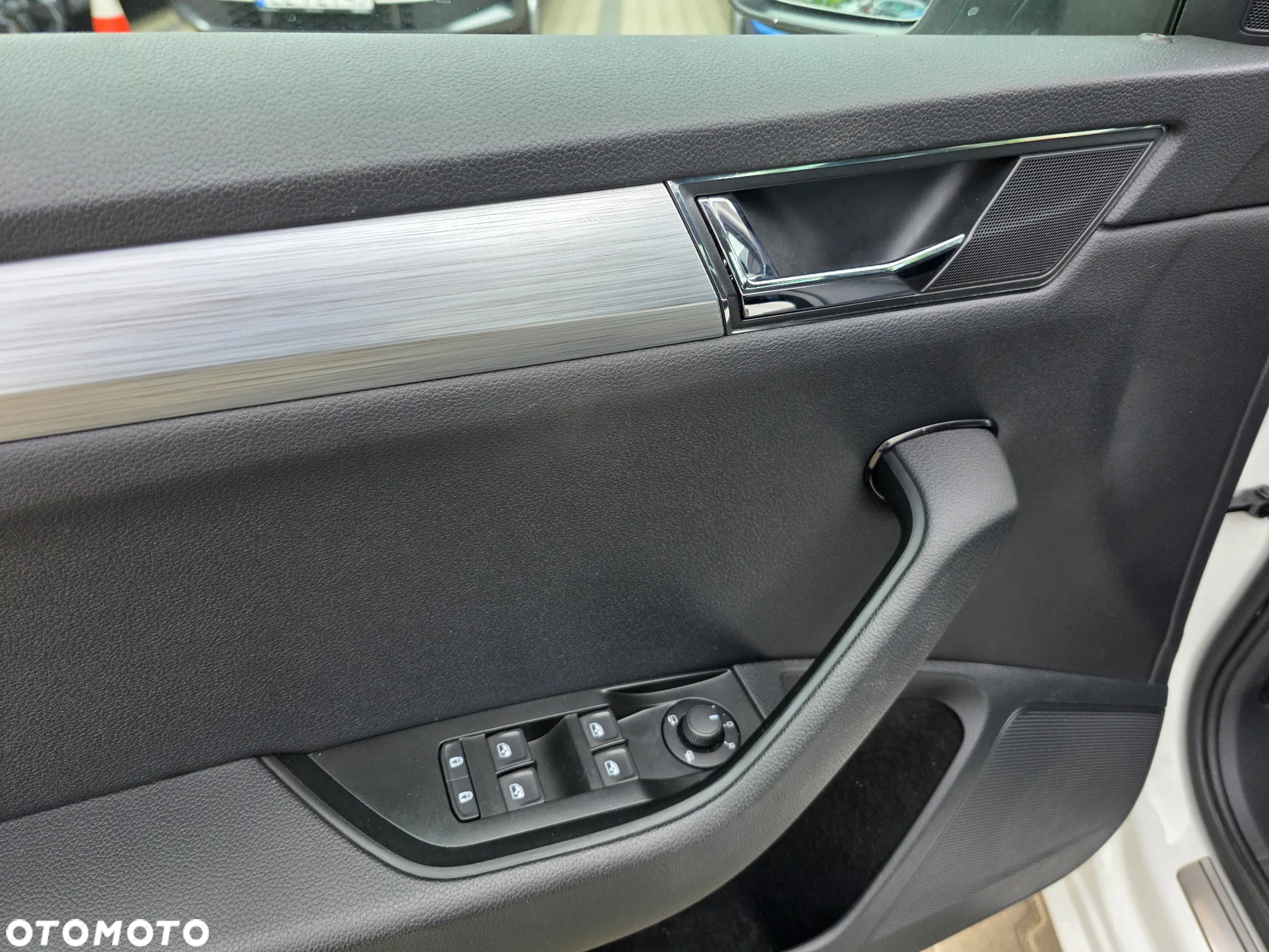Skoda Superb 1.5 TSI ACT Ambition - 10