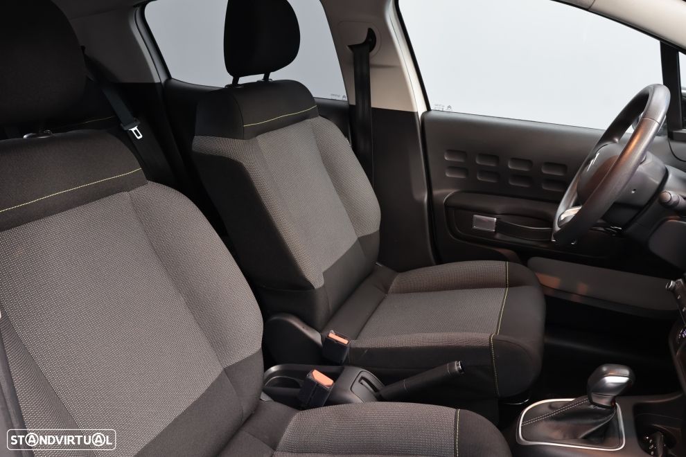 Citroën C3 1.2 PureTech Shine EAT6 - 19