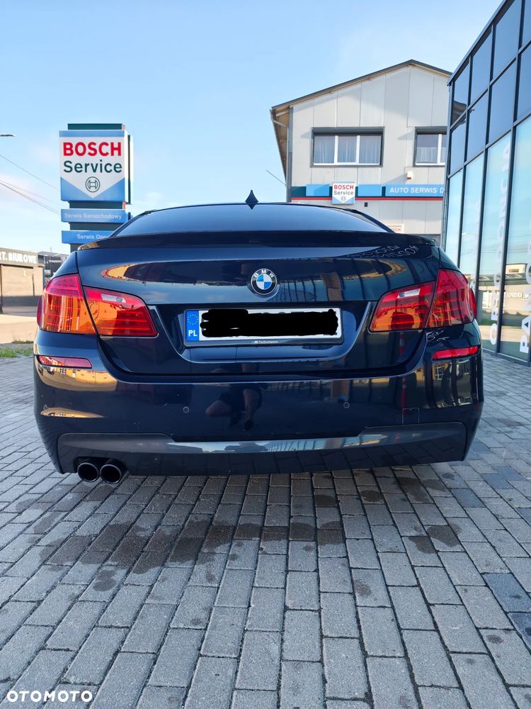 BMW Seria 5 520i Sport-Aut - 8