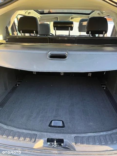 Land Rover Discovery Sport 2.0 Si4 SE - 12