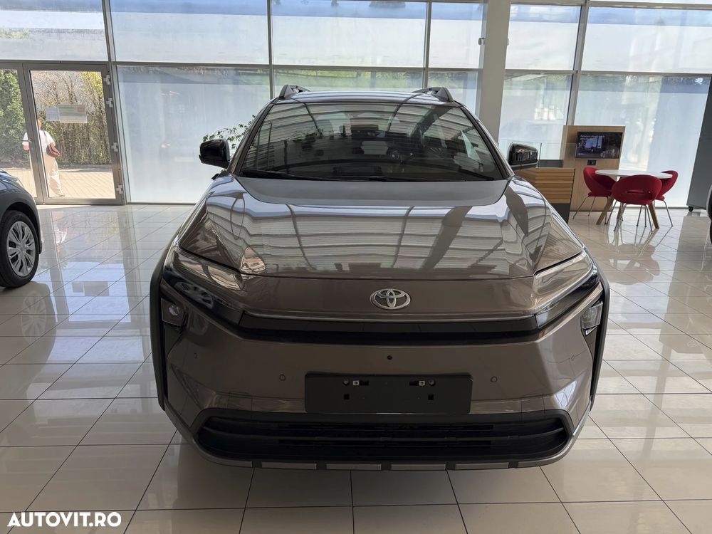 Toyota BZ4X 165 KW FWD (4x2) Exclusive Long Range - 2