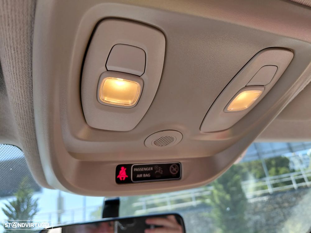 Renault Clio Sport Tourer 0.9 TCe Limited - 12