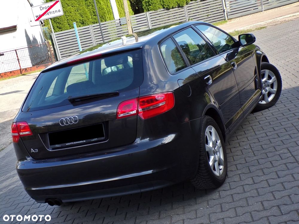 Audi A3 Sportback 1.4 TFSI Ambiente - 12
