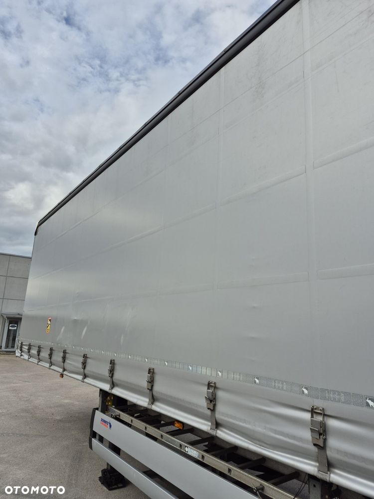 Schmitz Cargobull SCB*S3 - 4