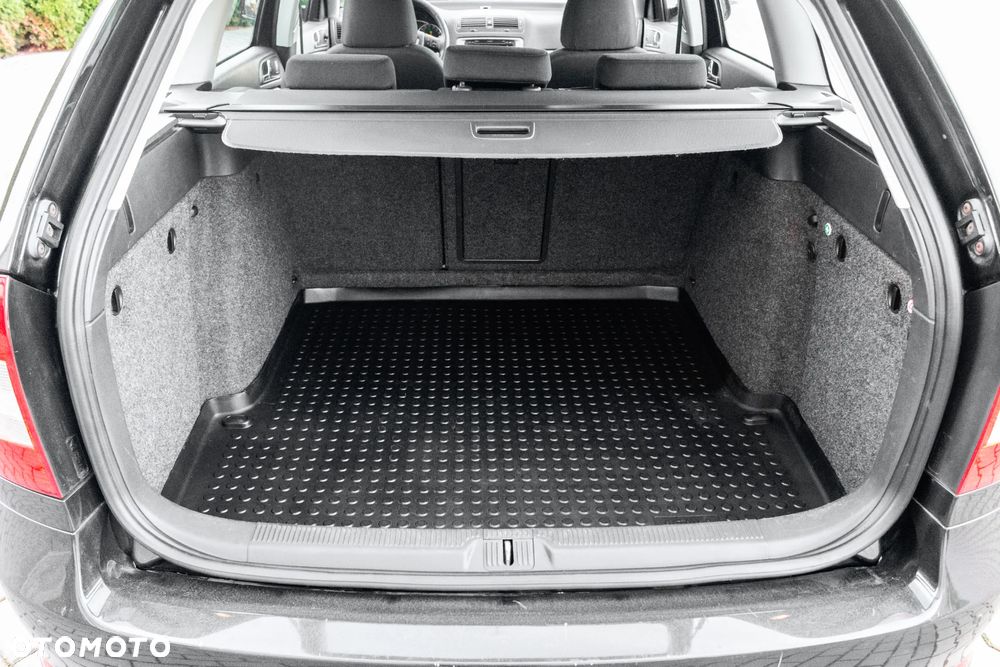 Skoda Octavia 1.4 TSI Elegance DSG - 24