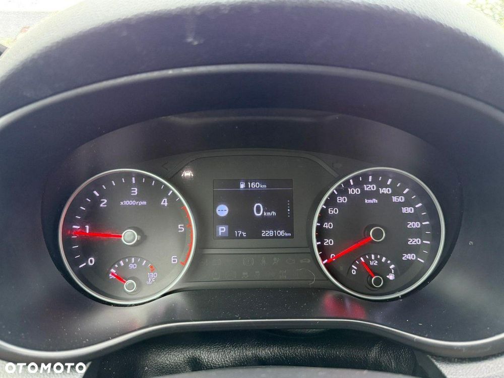 Kia Sportage - 16