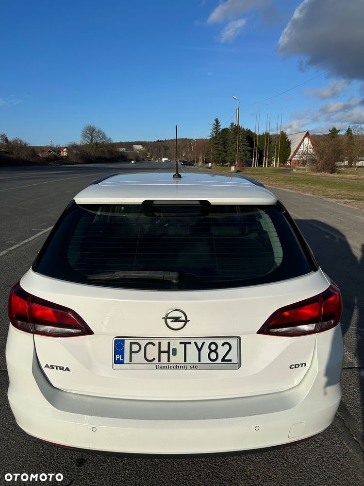 Opel Astra - 4