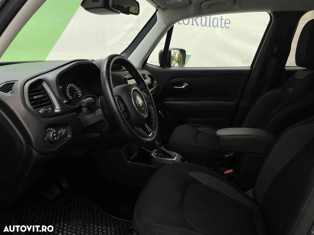 Jeep Renegade - 14