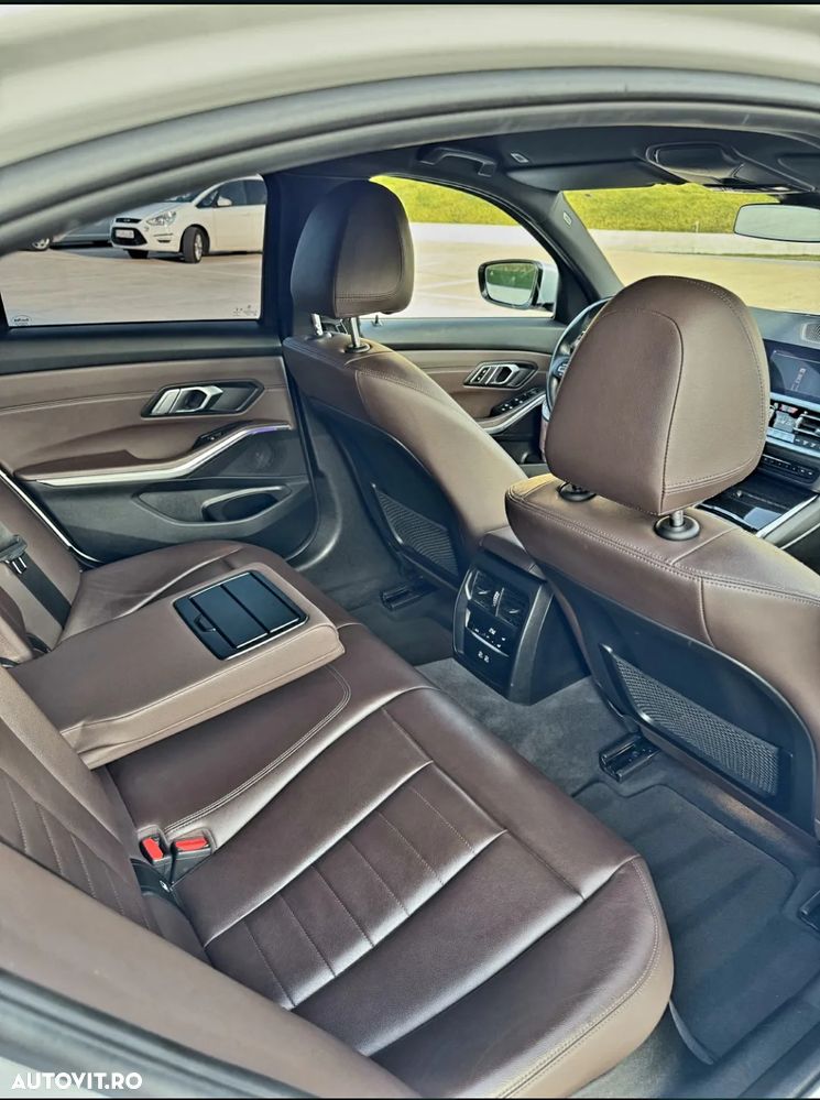 BMW 3 Series 2021 — imagine 7