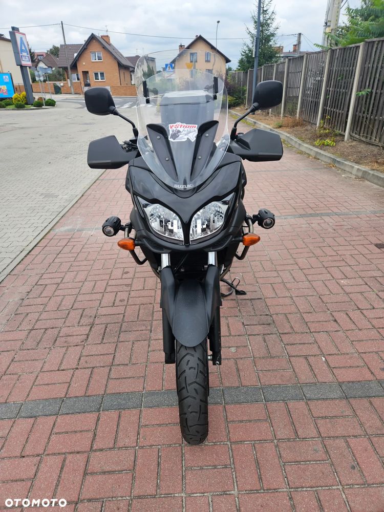 Suzuki V-STROM - 4