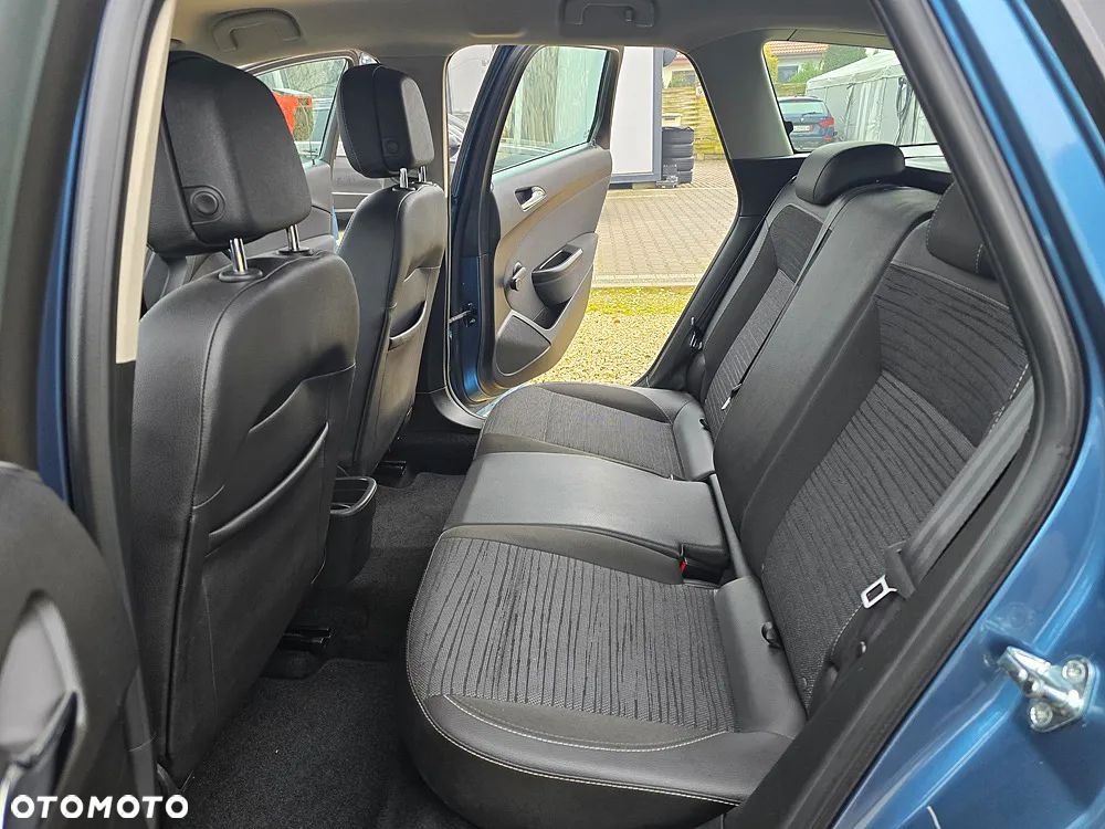 Opel Astra 1.4 Turbo Cosmo - 17