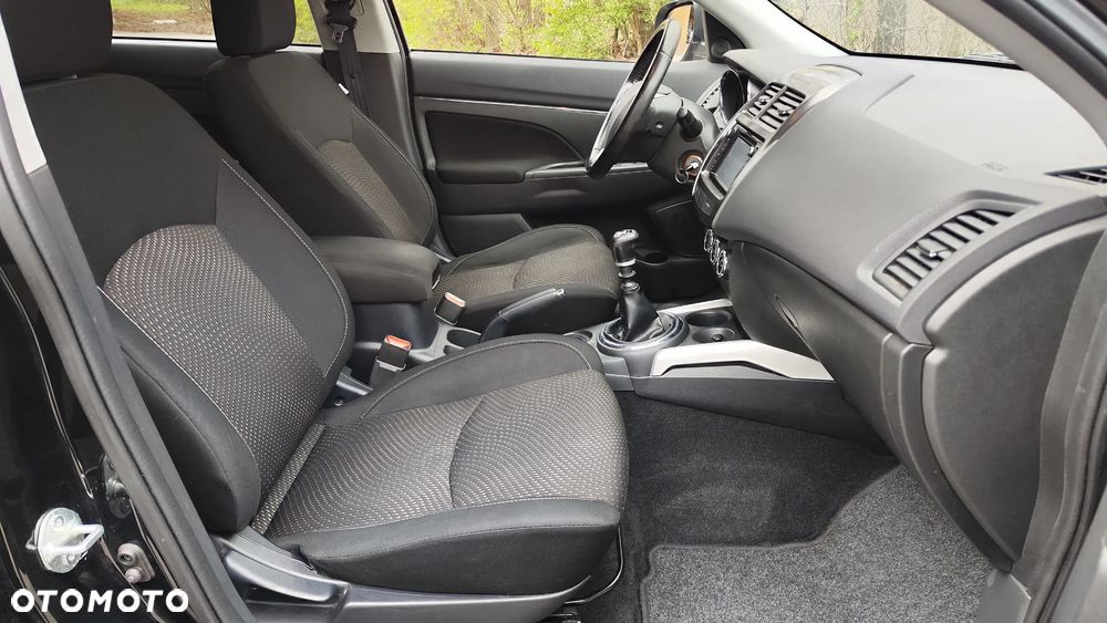 Mitsubishi ASX 1.8 DI-D 2WD Edition - 32